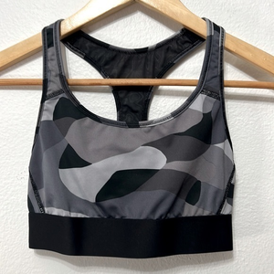 Victoria’s Secret Victoria Sport black‎ and gray camo sports bra size XS